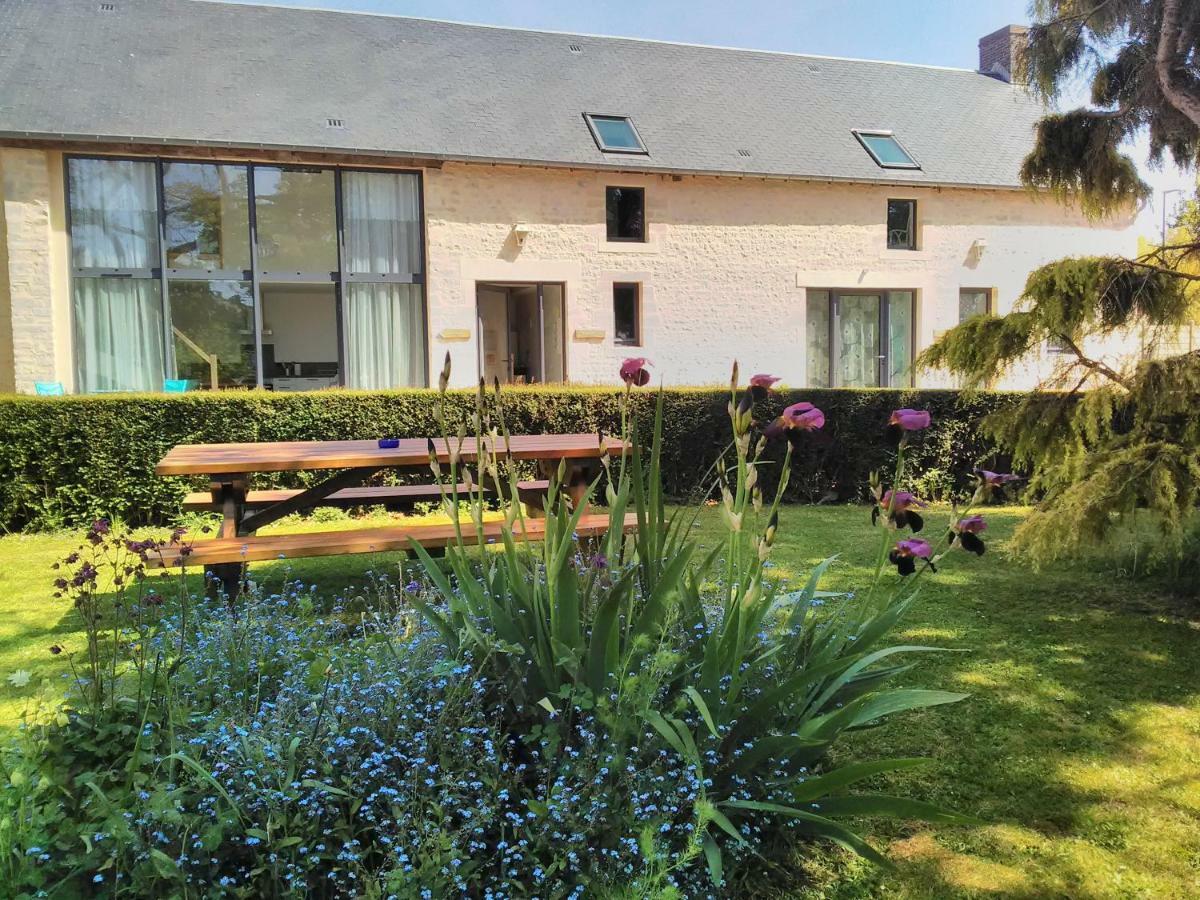 Normandy Vip Villa Trevieres Exterior photo